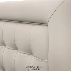 Cama Elite Minimalista com Moldura